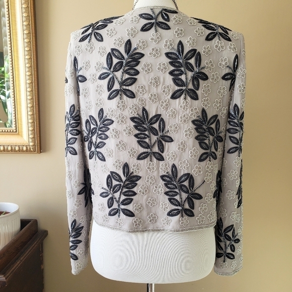 Adrianna Papell Evening Embroidered Beaded Silk Jacket Size Small Gray Black - Picture 4 of 8